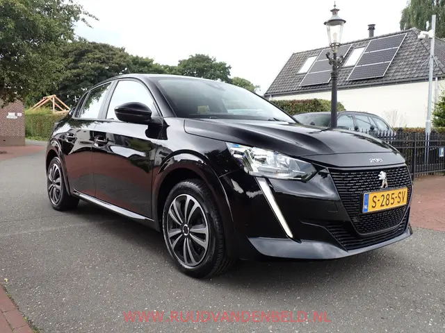 Peugeot e-208 EV Active 50 kWh 2023 Elektrisch
