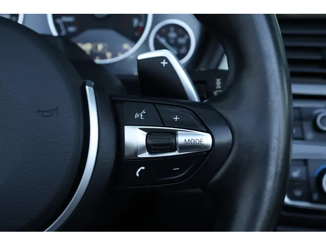 BMW 4 Serie Cabrio 435i M Sport 2016 Benzine 29