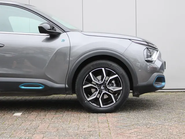 Citroën ë-C4 Shine 50 kWh 2023 Elektrisch 21