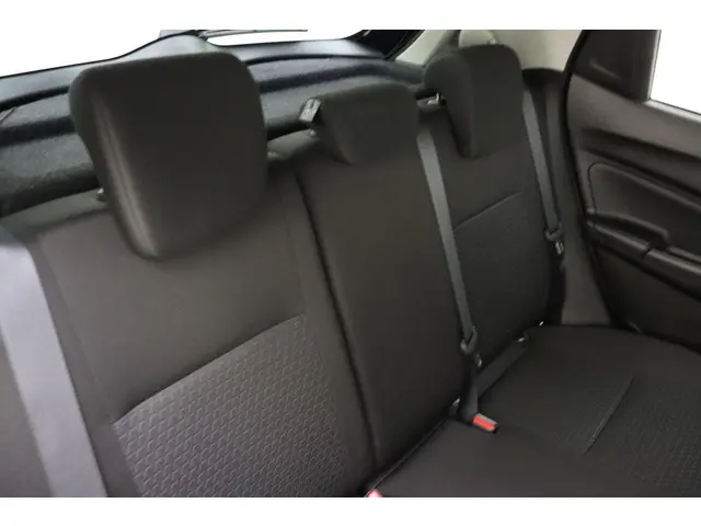 Suzuki Swift 1.0 Stijl Smart Hybrid 2019 Benzine 15