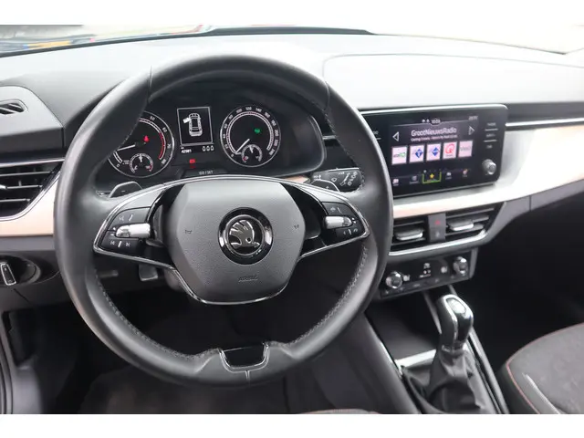 Škoda Kamiq 1.5 TSI ACT Business Edition 2022 Benzine