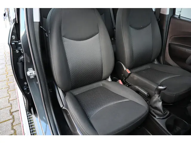 Opel KARL 1.0 ecoFLEX Edition 2018 Benzine 38