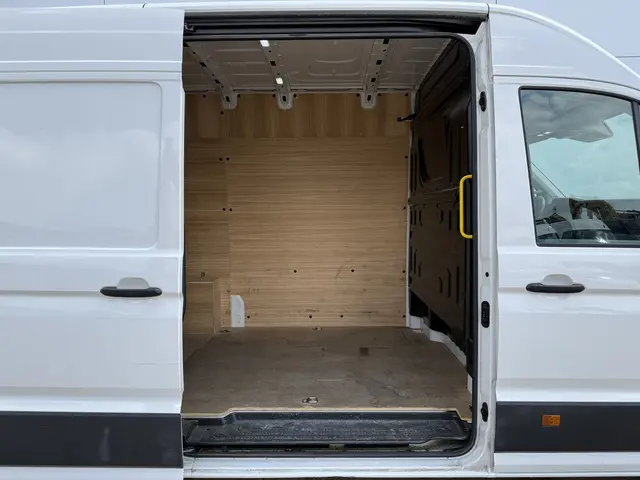 Volkswagen Crafter 2.0 TDI 140PK 2023 Diesel 10