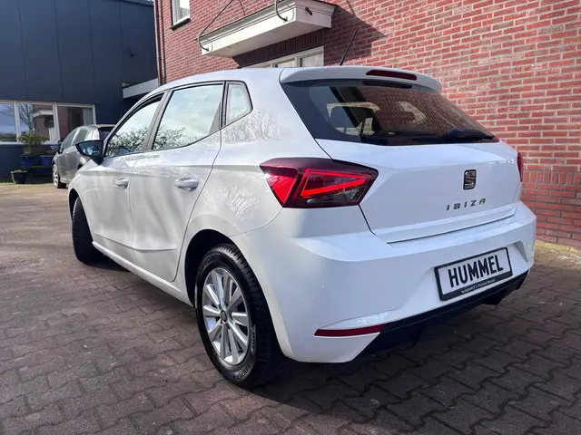 SEAT Ibiza 1.0 TSI Style Business Intense 2019 Benzine 2