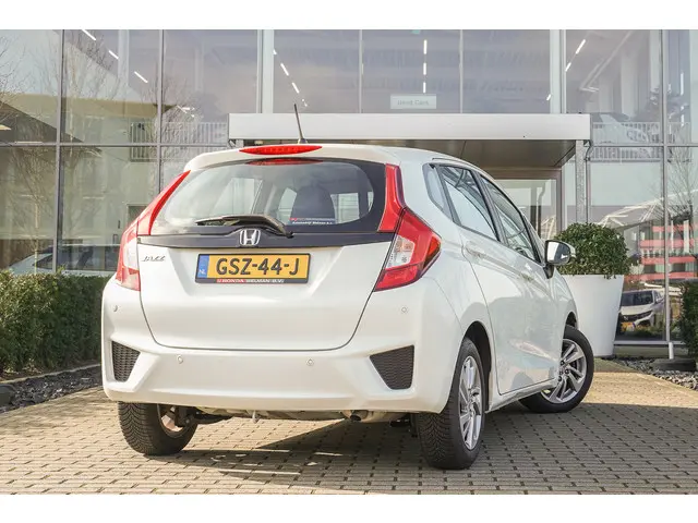 Honda Jazz 1.3i VTEC COMFORT 2017 Benzine 3