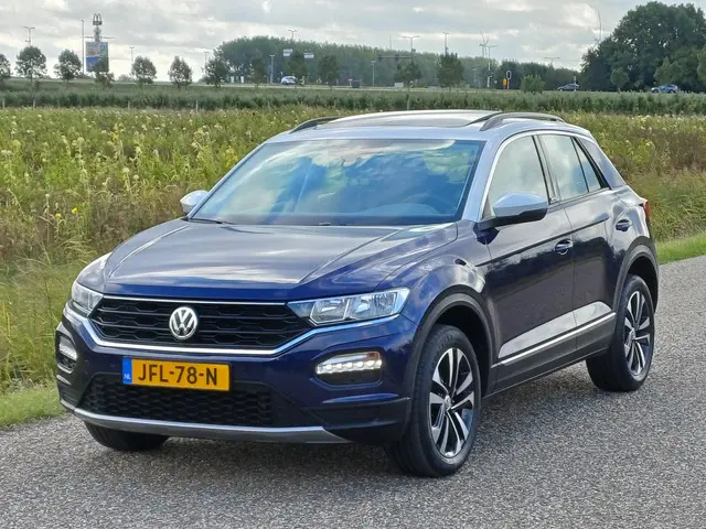 Volkswagen T-Roc 1.5 Style United 2020 Benzine 3