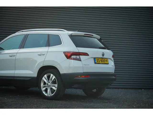 Škoda Karoq 1.5 TSI ACT Style Business 2019 Benzine 50