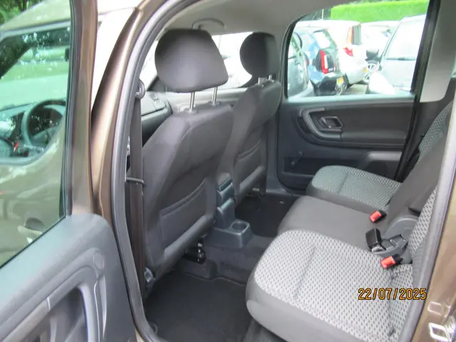 Škoda Roomster 3