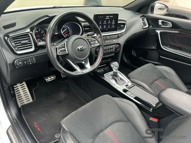 Kia ProCeed 1.6 T-GDI GT|Pano|dealer 2019 Benzine 8