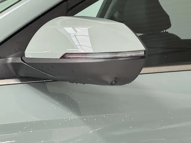 Hyundai Kona 1.6 GDI HEV Premium 2024 Hybride Benzine 30