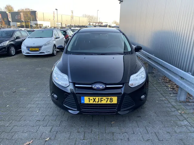 Ford Focus Wagon 1.0 EcoBoost Titanium 2013 Benzine 7