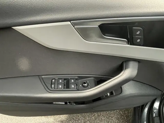 Audi A4 Avant 35 TFSI Advanced Edition 2023 Benzine 18