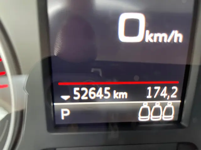 Audi Q2 35 TFSI S Edition 2024 Benzine 17