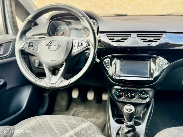 Opel Corsa 1.3 CDTI Color Edition 2016 Diesel 17