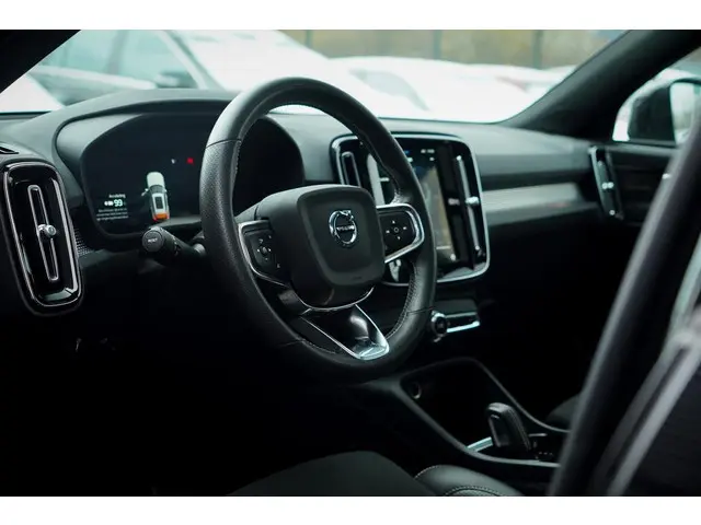 Volvo XC40 Recharge P8 AWD R-Design 2020 Elektrisch 6