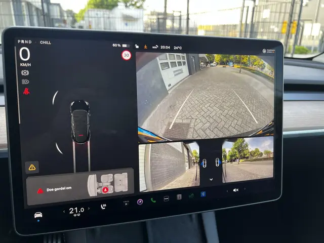 Tesla Model Y Performance AWD 75 kWh 2023 Elektrisch 9