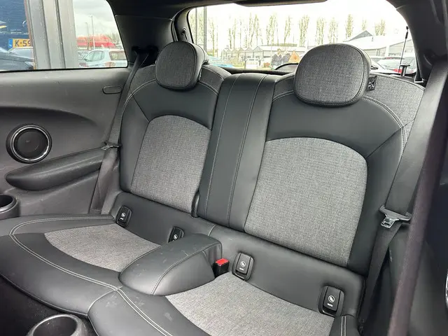 MINI Cooper 1.5 Chili Business 2015 Benzine 8