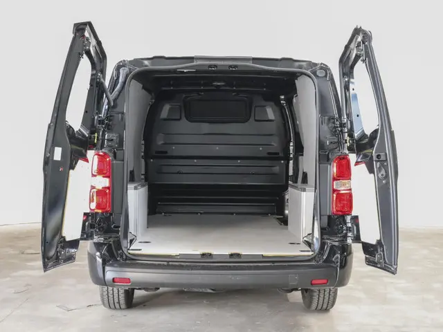 Peugeot Expert 145pk L3 Automaat 2024 Diesel 3