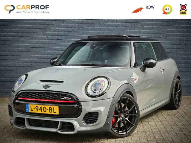 MINI Cooper Mini 2.0 John Works Chili 2019 Benzine