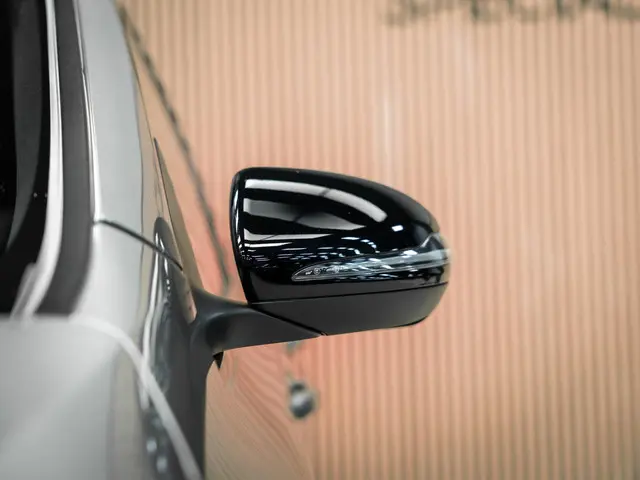 Mercedes-Benz GLA 200 AMG Line 2023 Benzine 37