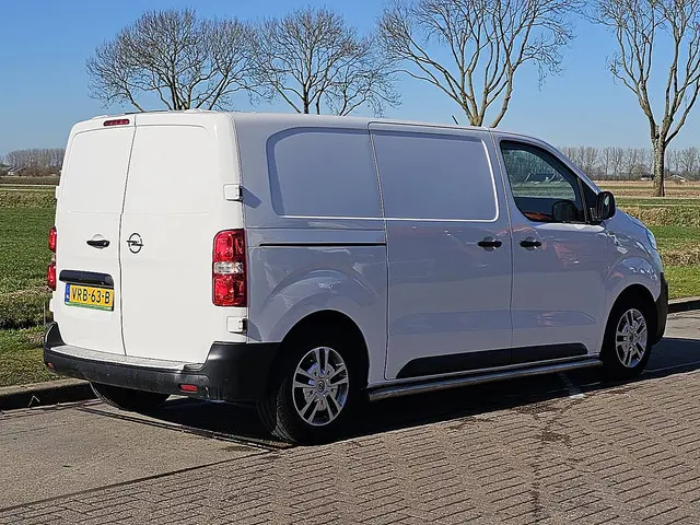 Opel Vivaro 1.5 2022 Diesel 3