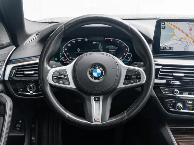 BMW 5 Serie Sedan 530e xDrive 2021 Hybride Benzine 8