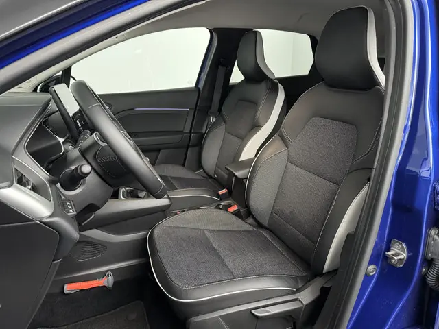 Renault Captur 1.0 TCe 90 Techno 2023 Benzine 10
