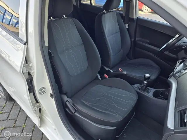 Kia Picanto 1.0 CVVT First Edition 2015 Benzine 17