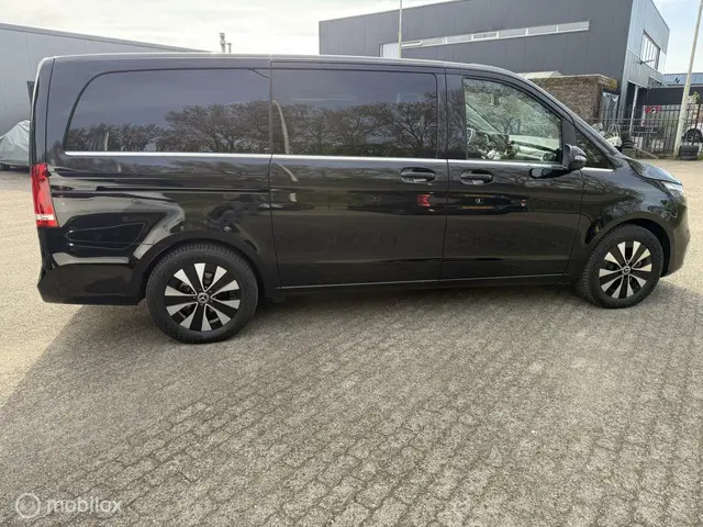 Mercedes-Benz EQV 300 L2 90 kWh bj 2023 2023 Elektrisch 8