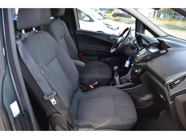 Ford B-MAX 1.0 EcoBoost Titanium 2015 Benzine 4