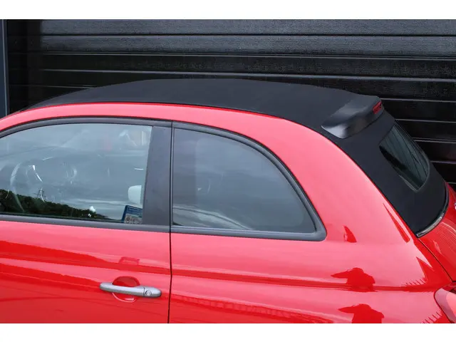 Fiat 500C 0.9 TwinAir Turbo Sport Cabrio 2017 Benzine 31