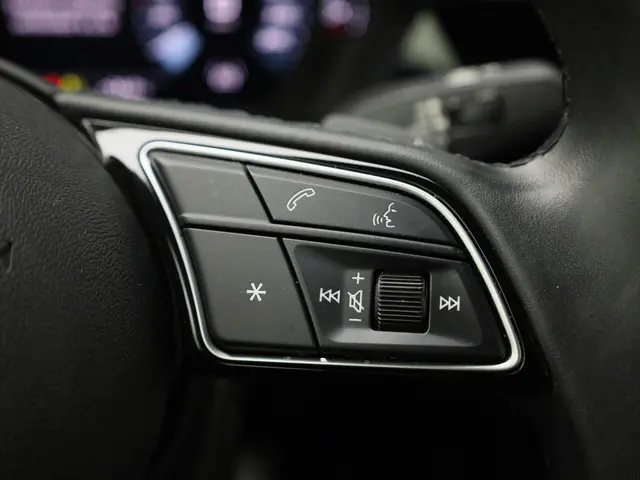 Audi A3 Limousine 30 TFSI 110PK S-tronic 2023 Benzine 24