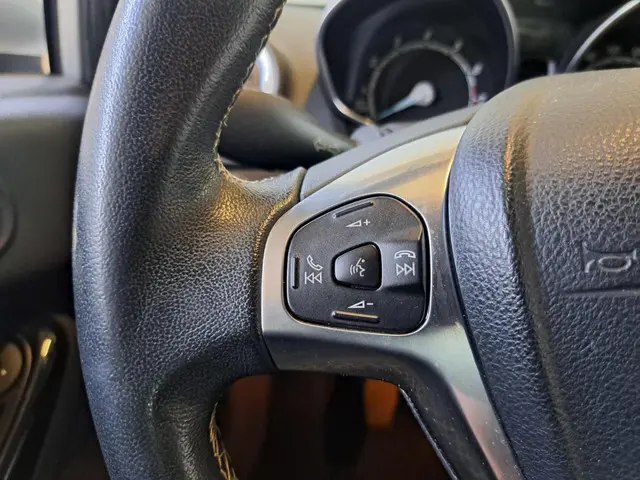 Ford Fiesta 1.0 EcoBoost Titanium 2016 Benzine 22