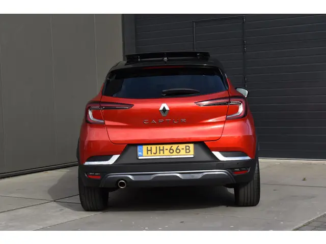 Renault Captur TCe 155 EDC Initiale Paris 2020 Benzine 8