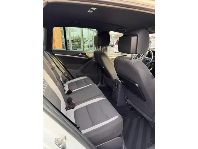 Volkswagen Tiguan 1.4 TSI LIFE 2014 Benzine 9