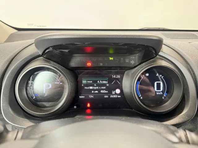 Toyota Yaris 1.5 Hybrid Dynamic 2020 Hybride Benzine 11