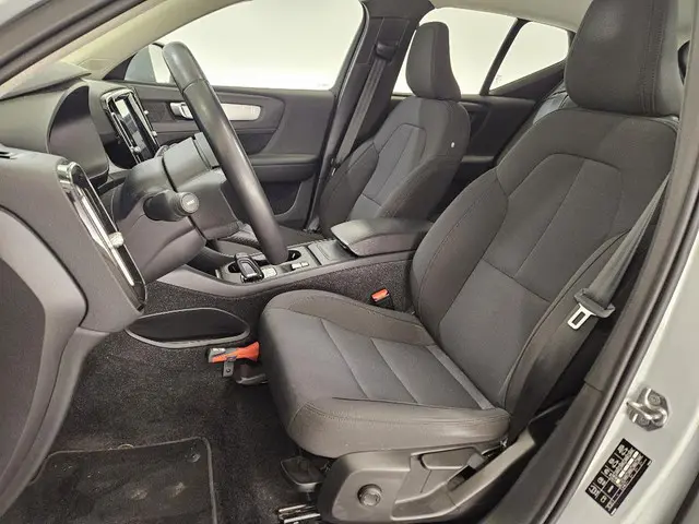 Volvo XC40 1.5 T3 Business Pro 2020 Benzine 3