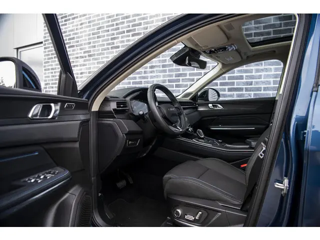 Lynk & Co 01 1.5 2021 Hybride Benzine 9