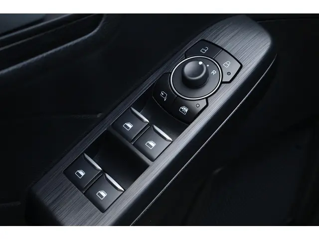 Ford Kuga 2.5 PHEV ST-Line X 2023 Hybride Benzine 40