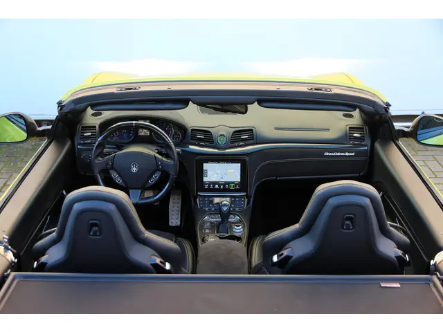 Maserati GranCabrio 4.7 Sport 2019 Benzine 48