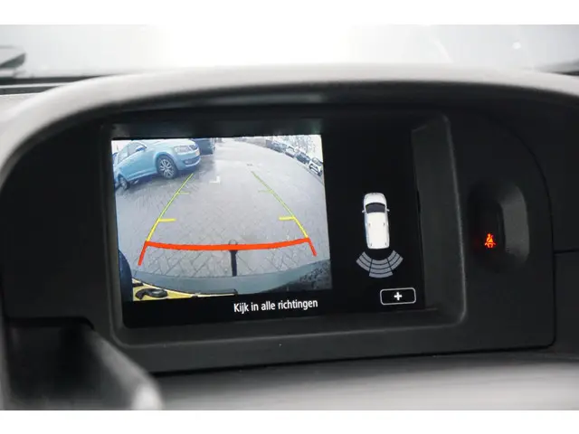 Nissan NV250 1.5 dCi 95 L2H1 Optima 2020 Diesel 14