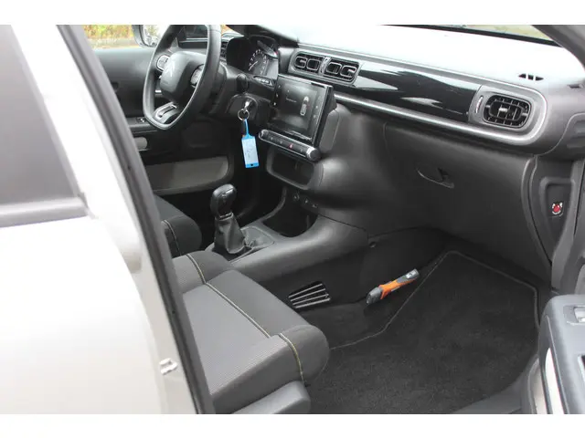 Citroën C3 1.2 PureTech Feel 105g 2017 Benzine 10