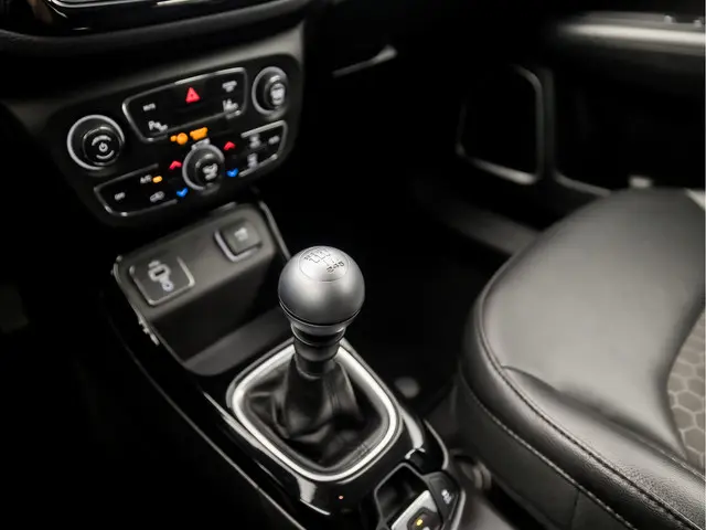 Jeep Compass 1.4 MultiAir Night Eagle 2019 Benzine 10