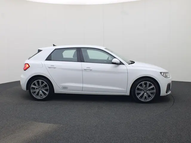 Audi A1 Sportback 30 TFSI/110PK Epic 2020 Benzine 3