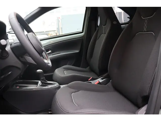 Toyota Aygo X Hybrid 115 Pulse 2026 Hybride Benzine 29