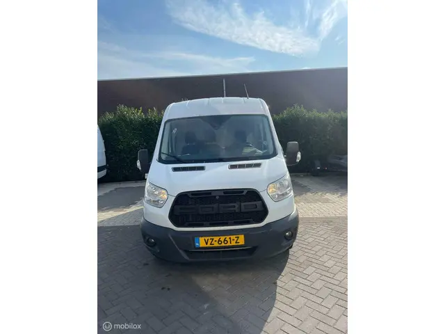 Ford Transit 310 2.0 TDCI L2H2 Ambiente 2016 Diesel 3