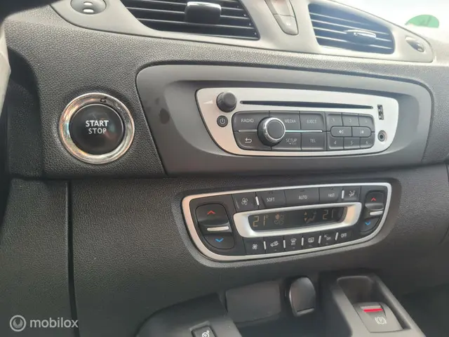 Renault Scénic 1.2 TCe | APK | CLIMA | TREKH. | CRUISE | 2015 Benzine 16