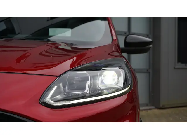 Ford Kuga 2.5 PHEV 224pk ST-line X 2023 Hybride Benzine 58