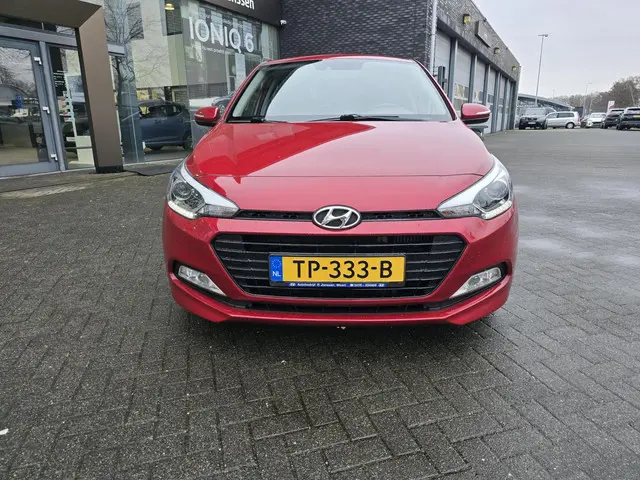 Hyundai i20 3