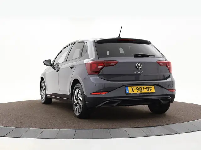 Volkswagen Polo 1.0 TSI 95pk Life 2023 Benzine 24